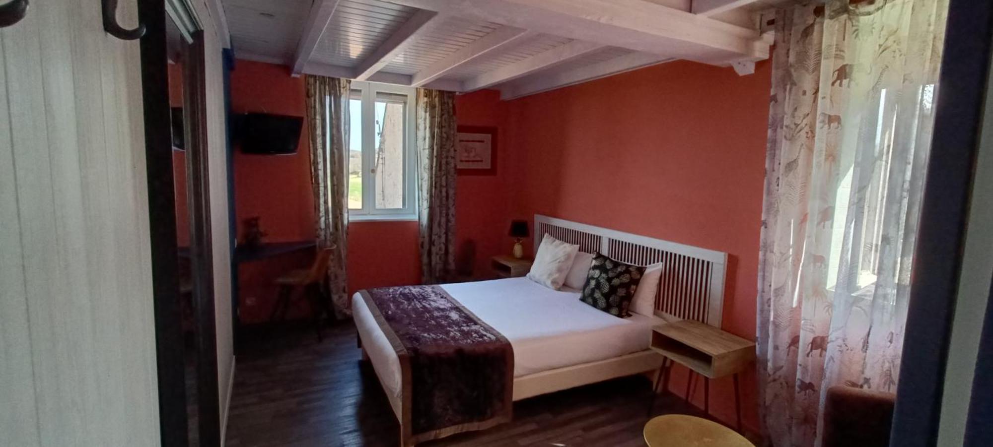 Hôtel Bien-Être Aux Cyprès de Marquay Exterior foto